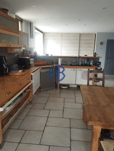 G rande maison  avec fort potentiel