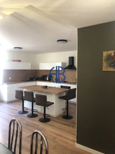 Maison de  Ville à Pézenas 4 pièce(s) 120 m2 avec Gd Garage, Atelier, Cave et Grenier