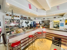 Bâtiment commercial de 280 m2