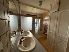 Propriété 350 m2 à DOLOMIEU