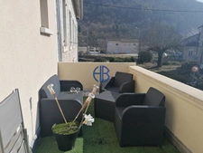 Appartement de 210 m2 état impeccapble
