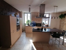 Appartement de 210 m2 état impeccapble