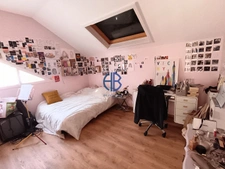 grande maison avec belle vue, piscine, sous-sol