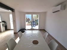 Maison entièrement rénovée 120 m2 + grange 67 m2 au sol+ terrain de 774m2