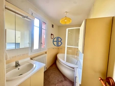 Maison Vinay 7 pièce(s) 147 m2 (180 M2 surface au sol)