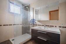 Maison Vinay 5 pièce(s) 979 m2