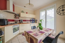 Maison Vinay 5 pièce(s) 979 m2