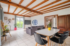 Maison Vinay 5 pièce(s) 979 m2