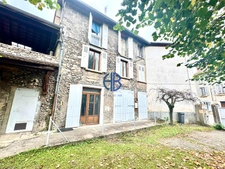 MAISON CENTRE RENAGE
