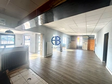 Maison Rives  6 pièce(s) 227 m2