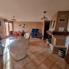 ROCHETOIRIN NOUVEAUTE ! Maison T4 de plain-pied avec jardin arboré et vue montagnes