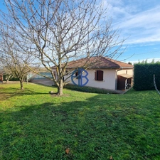 ROCHETOIRIN NOUVEAUTE ! Maison T4 de plain-pied avec jardin arboré et vue montagnes