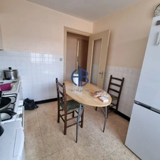 IMMEUBLE A USAGE MIXTE  - CENTRE-VILLE DE LA TOUR-DU-PIN  - BELLE OPPORTUNITE