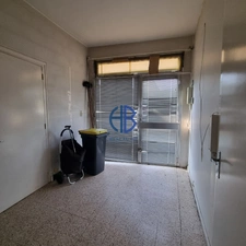 IMMEUBLE A USAGE MIXTE  - CENTRE-VILLE DE LA TOUR-DU-PIN  - BELLE OPPORTUNITE