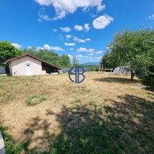 Maison T6 ROCHETOIRIN avec SPA, véranda lumineuse et cuisine d'été - 120m2 sur 1255m2 de terrain clos