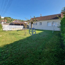 NOUVEAUTE ! Maison T5 de plain-pied - 85 m² habitables - Garage, cave et jardin clos de 520 m² - Centre-ville de La Tour-du-Pin