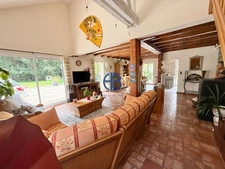 Maison de plain-pied de 150 m² +UN POTENTIEL INCROYABLE.