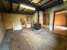 Ferme à rénover sur 900 m2 de terrain