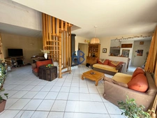 Maison 4 chambres 134 m² + piscine sur 2000 m²
