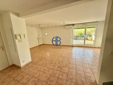 Apparement T4 + terrasse + 2 garages + cave + local vélos