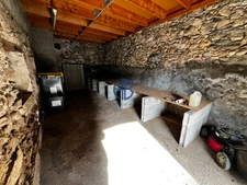Maison 70 m2+ dépendances+ 800m2 de terrain