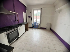 GARE - VOIRON -Appartement 4 ch 138 m² lumineux + 35 m²  combles