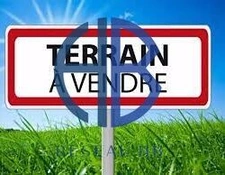 TERRAIN RARE  viabilisé, permis de construire