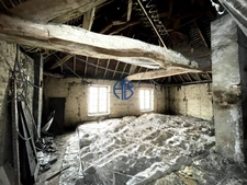 Grande Maison Dauphinoise 5 pièces avec combles aménageables.