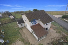 Maison Saint Victor De Morestel 4 pièces de 114 m2 avec terrain constructible