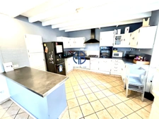 Grande Maison Dauphinoise 5 pièces avec combles aménageables.