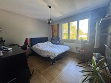 Maison Perouges 7 pièce(s) 172 m2