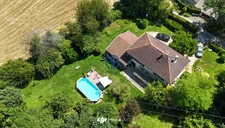 Maison Perouges 7 pièce(s) 172 m2