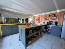Maison Perouges 7 pièce(s) 172 m2