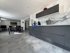 Maison Serrieres De Briord 8 pièce(s) 151 m2