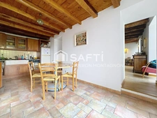 Maison en pierre de 150 m² avec grange de 100 m² au sol, au...