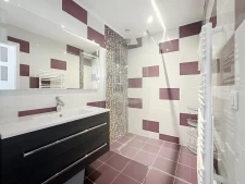 Rare : Appartement de charme dans ancien château avec parc a...