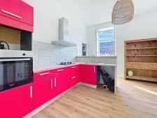 Rare : Appartement de charme dans ancien château avec parc a...