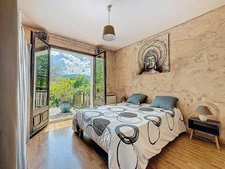 En pleine nature, villa plain-pied de 146 m², 5 chambres, au...