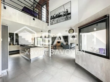 Maison prestige de 236m² avec piscine