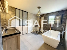 Maison prestige de 236m² avec piscine