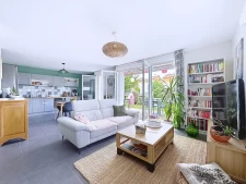 Appartement T4 à l’esprit maison, au calme, avec 2 extérieur...