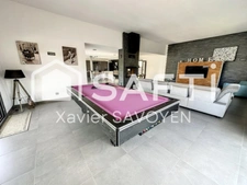 Maison prestige de 236m² avec piscine