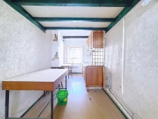 Centre-ville de Voiron, studio sous les toits avec mezzanine...