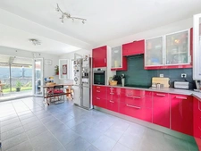 Maison récente, au calme, 4 chambres dont suite parentale au...