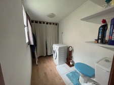 Maison de bourg bien située, avec jardin et potentiel d'amén