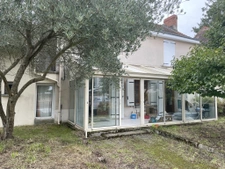 Maison à rénover avec beau potentiel - Châtellerault