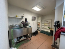 Local commercial avec beaux volumes et fort potentiel