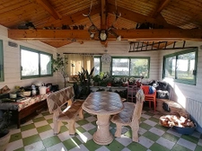 ANCIENNE MAISON DE MAITRE AVEC APPARTEMENTS ET DEPENDANCES E