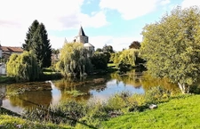 ANCIENNE MAISON DE MAITRE AVEC APPARTEMENTS ET DEPENDANCES E