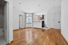 PARIS 17 - RUE DE COURCELLES 11